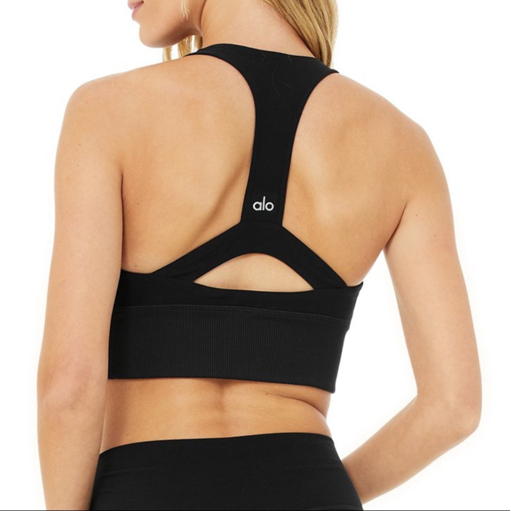 Alo Serenity Bra - Picture 2 of 4